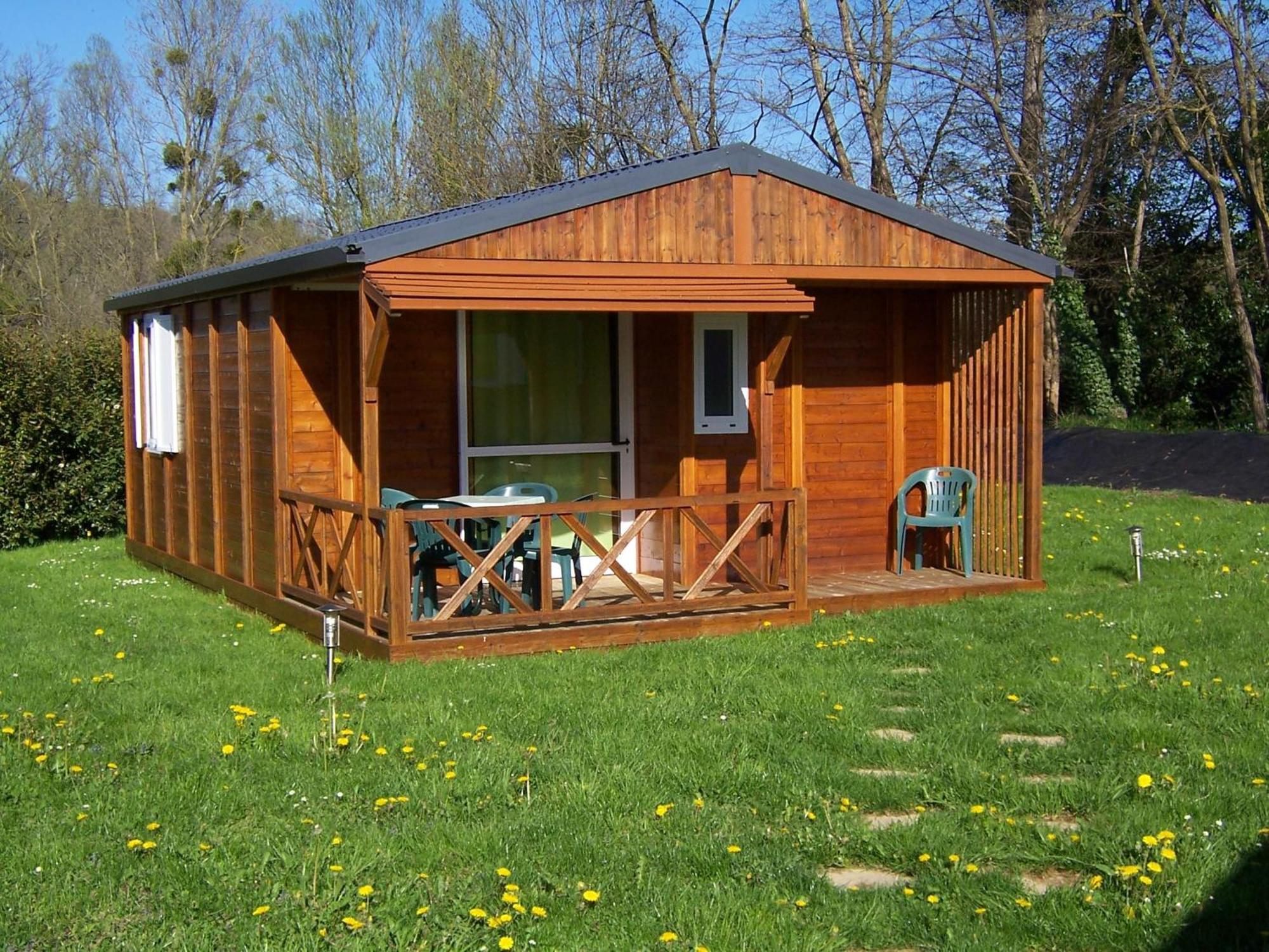 Hotel La Tour Du Loup La Bastide-de-Sérou Habitación foto